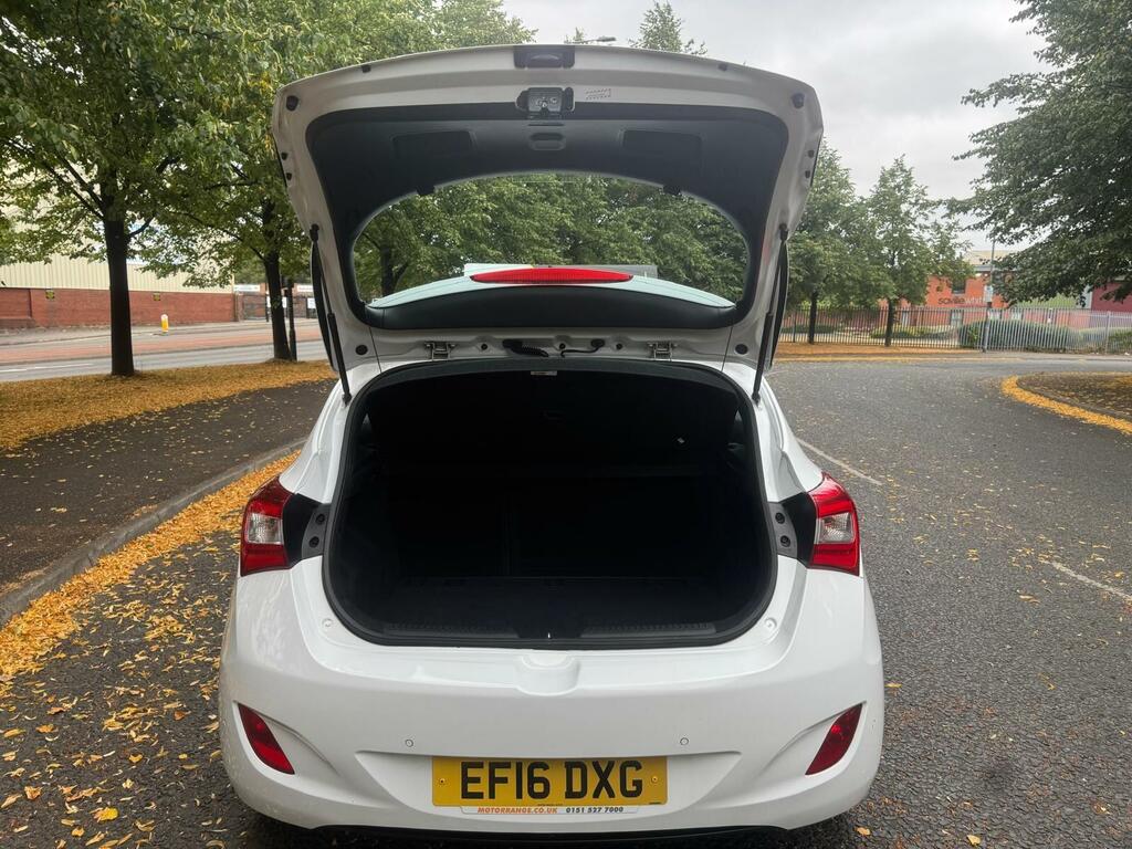 Hyundai I30 1.6 Crdi Blue Drive Grey #42