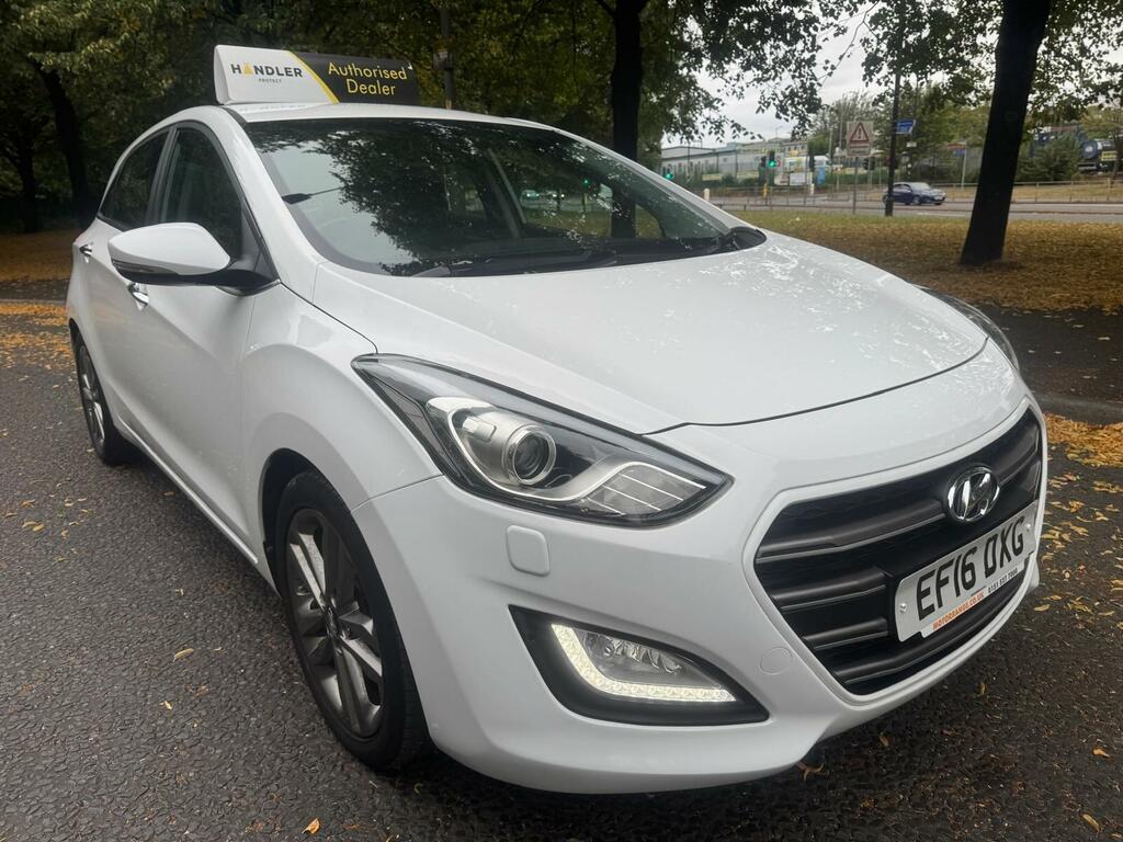 Hyundai I30 Premium White #4
