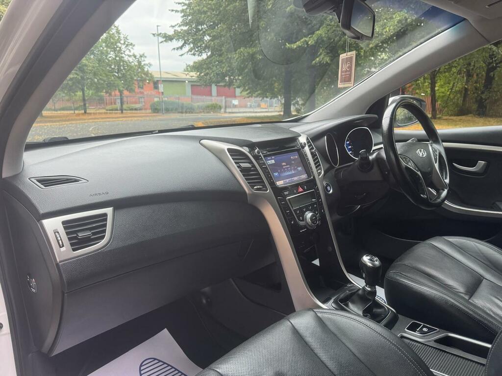 Hyundai I30 1.6 Crdi Blue Drive Grey #16