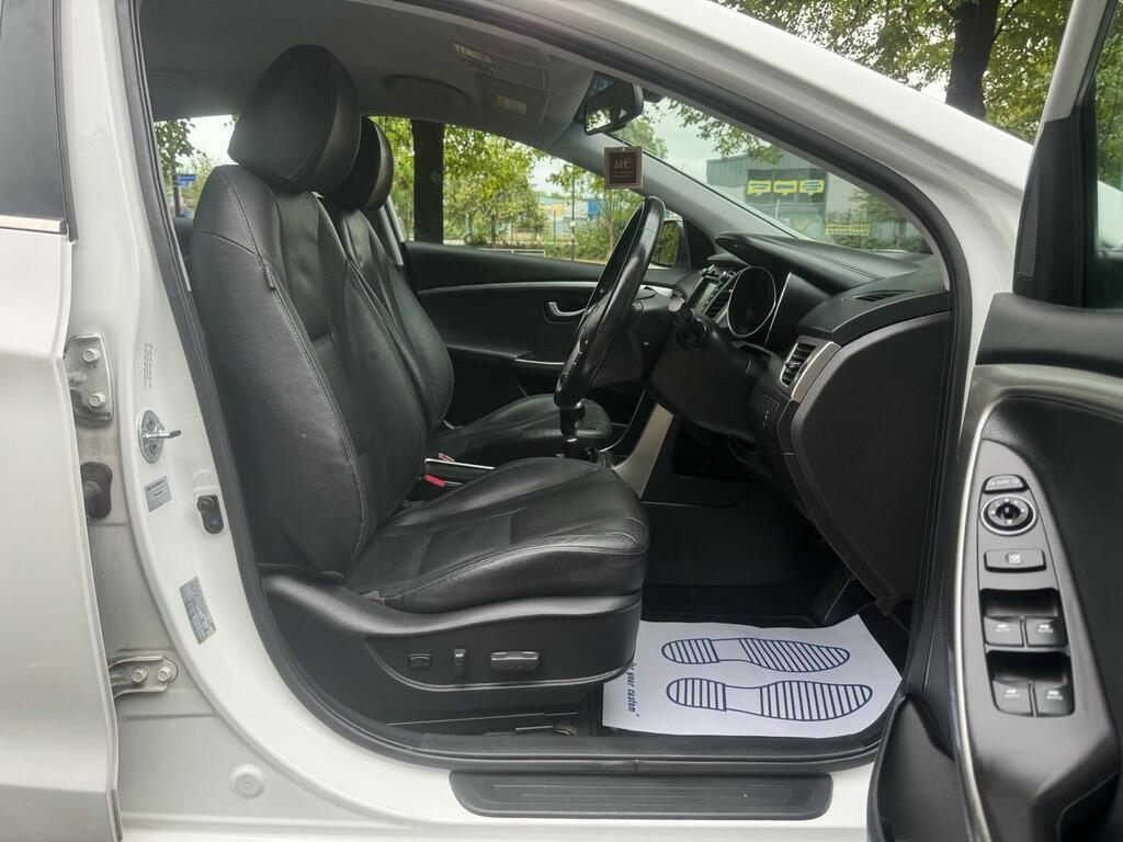 Hyundai I30 1.6 Crdi Blue Drive Grey #21