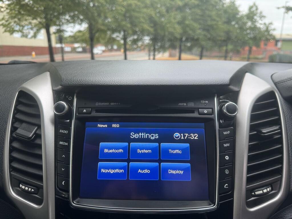 Hyundai I30 1.6 Crdi Blue Drive Grey #39