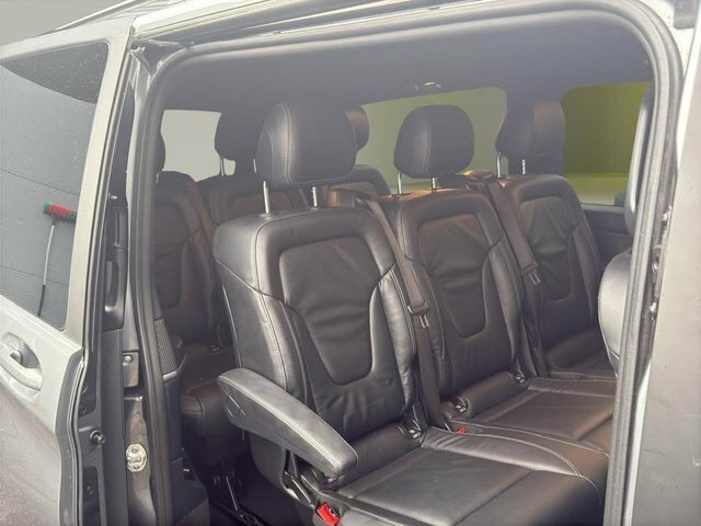 Mercedes-Benz V Class 2L Amg Line Grey #9