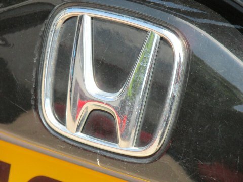 Honda Jazz Elegance White #9