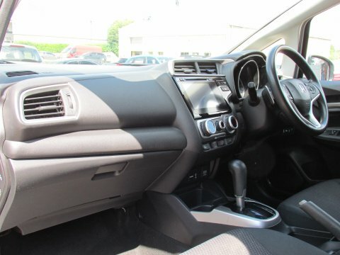 Honda Jazz Elegance White #29
