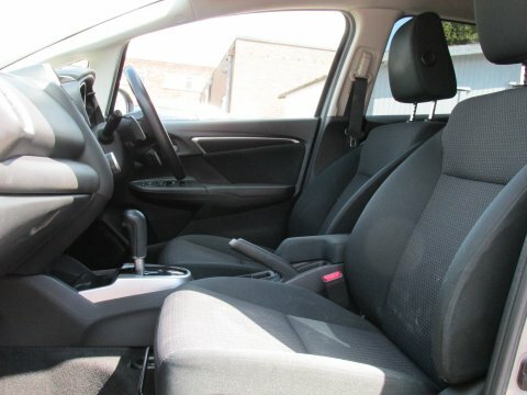 Honda Jazz Elegance White #28
