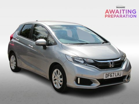 Honda Jazz Elegance White #1