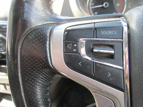 Mitsubishi L200 Di-d 4X4 Barbarian Black #25
