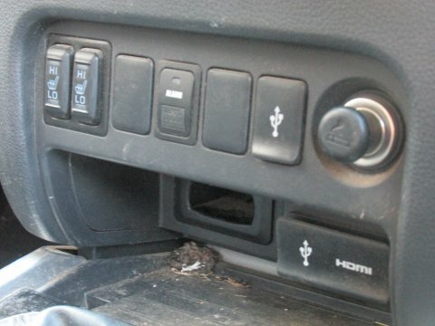 Mitsubishi L200 Di-d 4X4 Barbarian Black #31