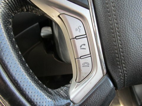 Mitsubishi L200 Di-d 4X4 Barbarian Black #27