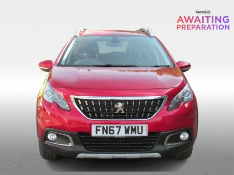 Peugeot 2008 Puretech Allure Red #2
