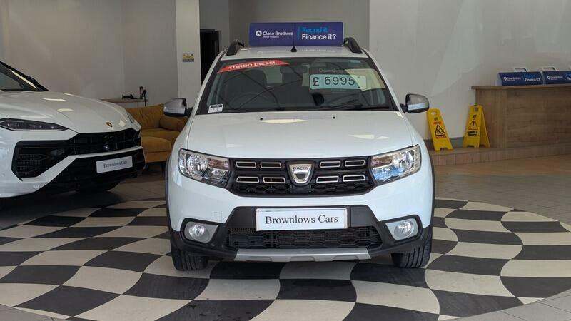 Dacia Sandero Stepway Stepway Ambiance Dci 33000 Miles White