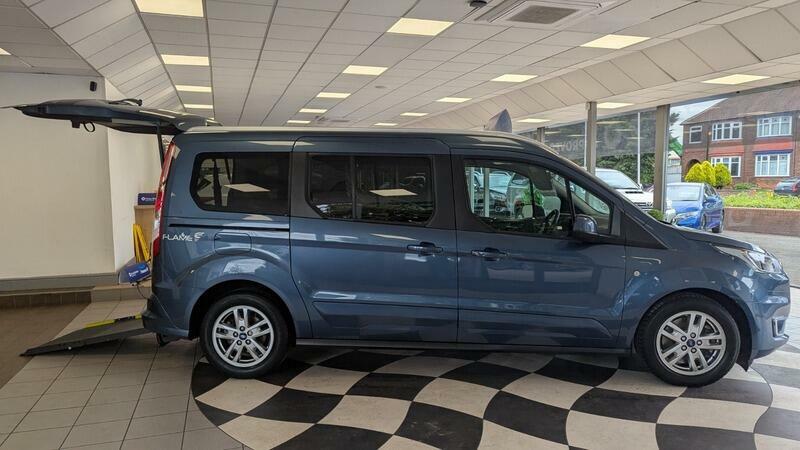 Ford Grand Tourneo Connect Grand Titanium Tdci Wheel Chair Acce Blue #4