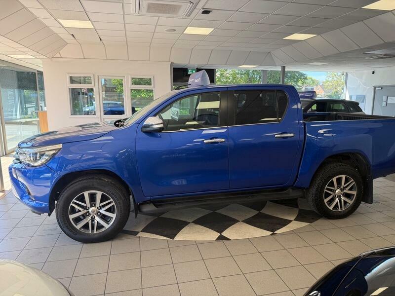 Toyota HILUX Invincible 4Wd D-4d Dcb 19 Plate No Vat SV19OAD Blue #6