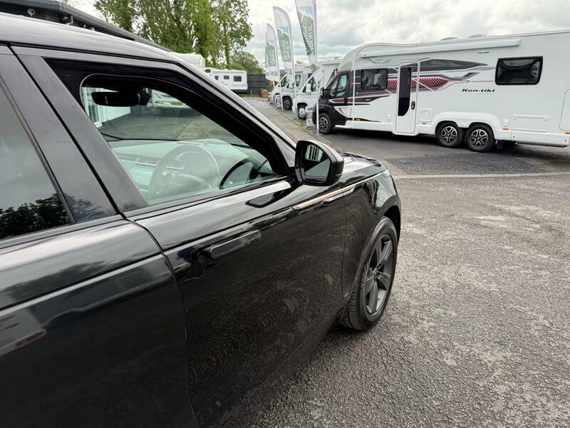 Land Rover Range Rover Velar R-dynamic S 69 Plate 4X4 Sat Nav Leather GU69SXJ Black #6
