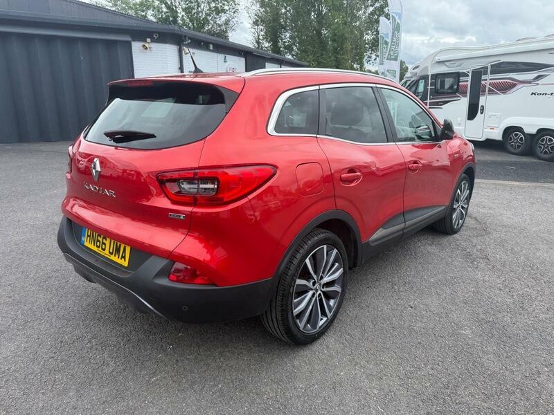 Renault Kadjar Signature Nav Dci 66 Plate Sat Nav Pan HN66UMA Red #4