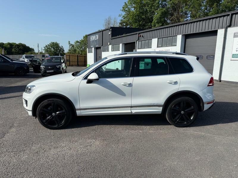Volkswagen Touareg V6 R-line Plus Tdi Bluemotion Technology 4X4 Sat N BT67JRZ White #6