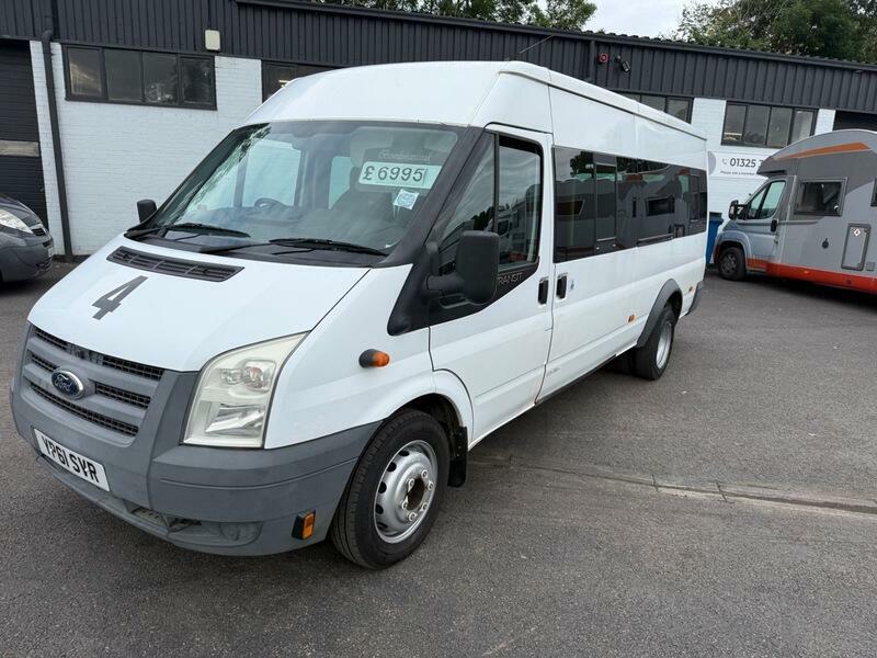 Ford Transit Custom 430 Shr Bus 17 Seater 61 Plate 47000 Miles White
