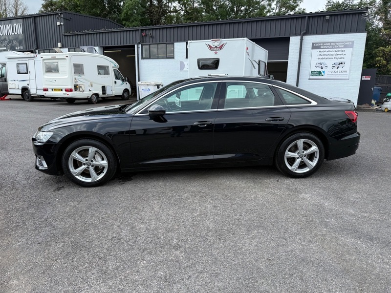 Audi A4 Tdi Quattro S Line Black #3