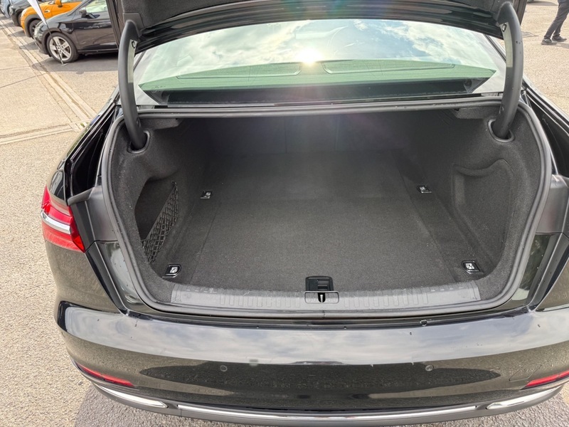 Audi A4 35 Tfsi Sport S Tronic Comfortsound Blue #17
