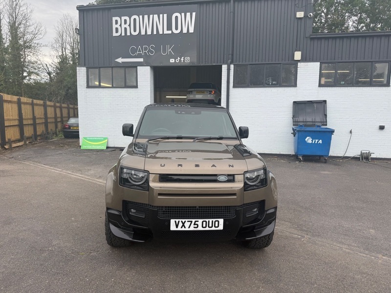 Land Rover Defender Hard Top X-dynamic Se Brown #2