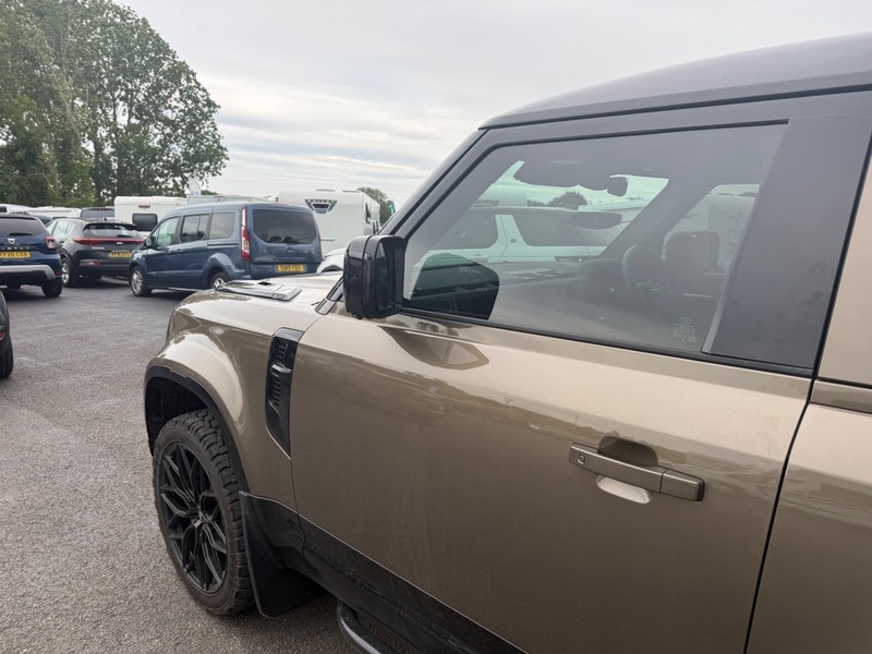 Land Rover Defender Land Rover Defender Estate 3.0 D350 X-dynam Black #15