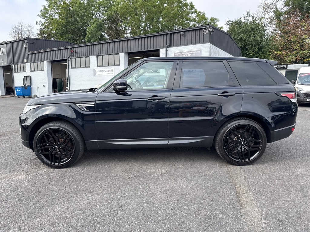 Land Rover Range Rover Sport 2.0 Sd4 Hse LC17VGV Black #6
