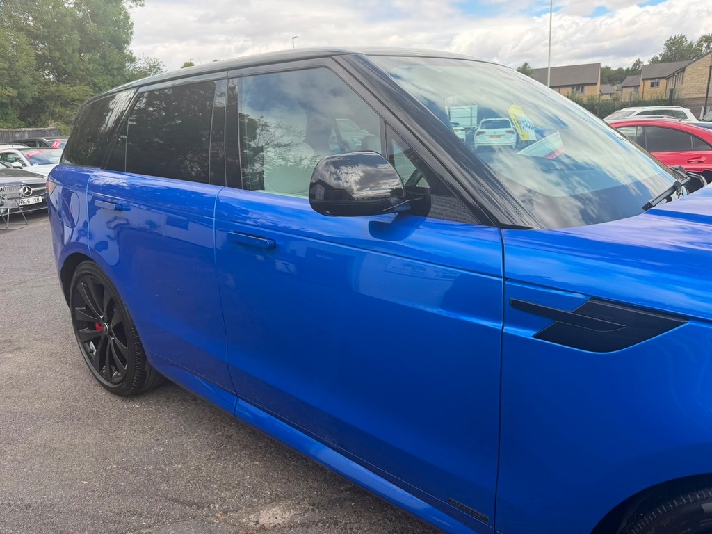Land Rover Range Rover Sport 3.0 D300 Blue #3