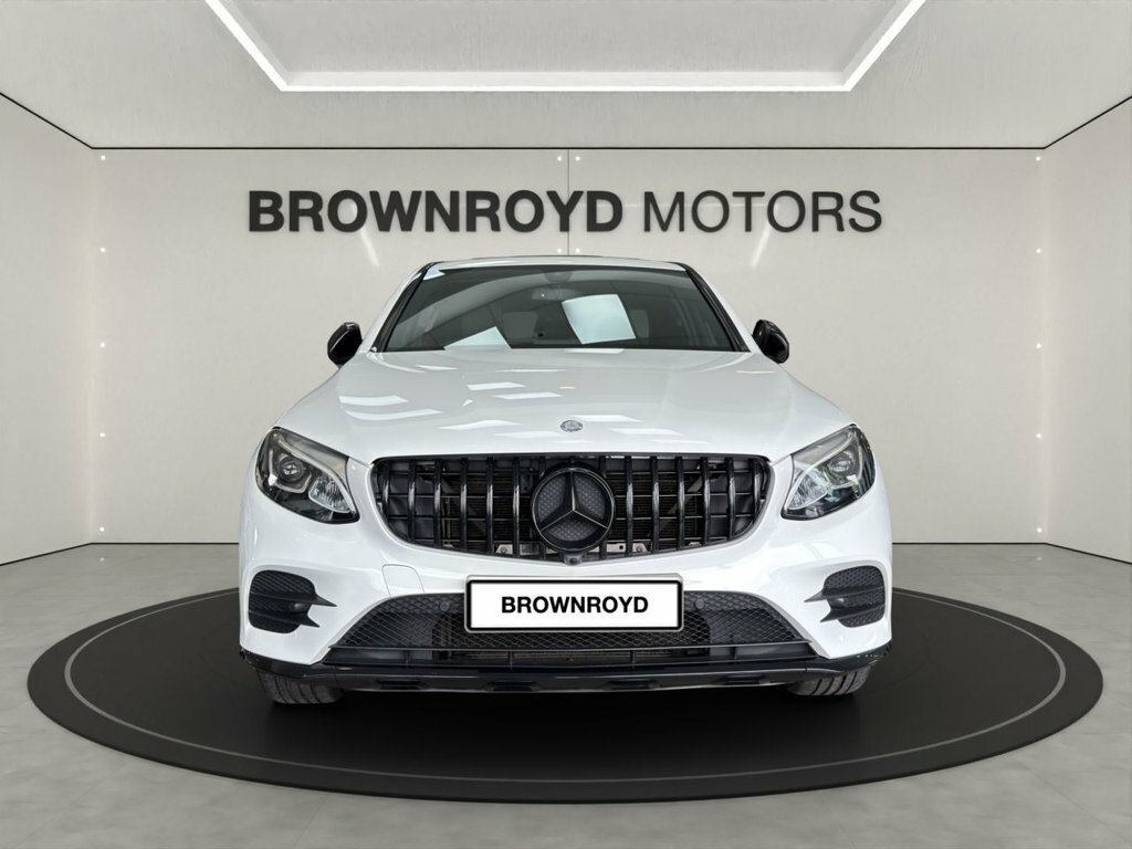 Mercedes-Benz GLC Class 2L Amg Line TA08NJA White #2