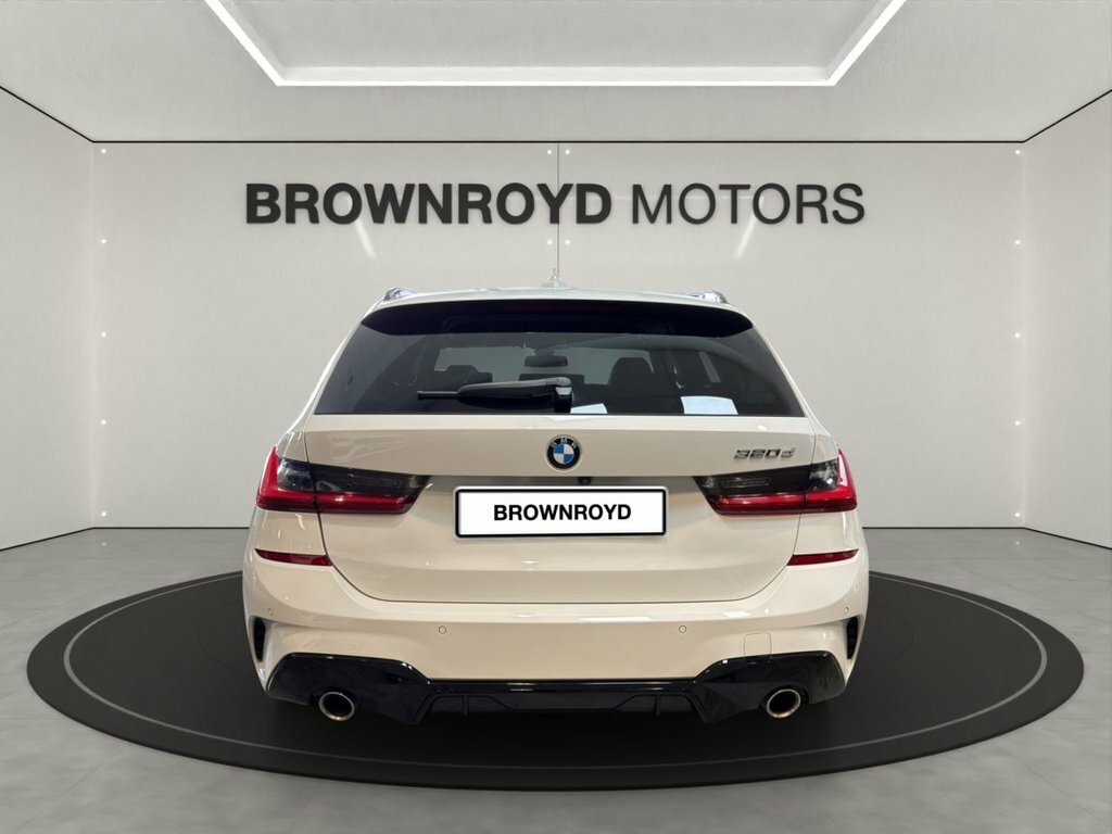 BMW 3 Series 2L M Sport YC22WZY White #6