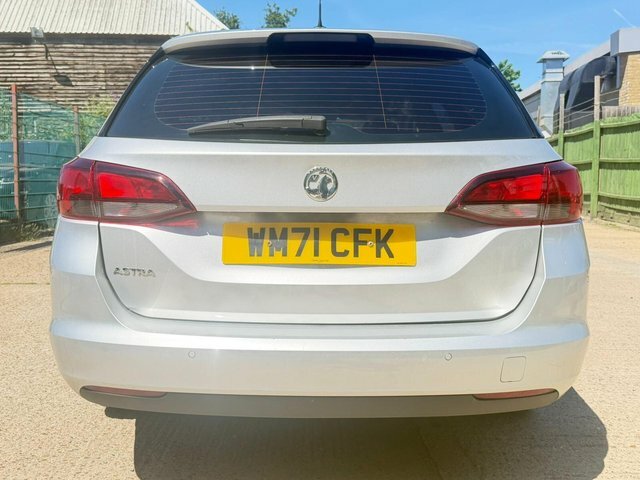Vauxhall Astra 1.2 Turbo Business Edition Nav Sports Tourer Euro WM71CFK Silver #4