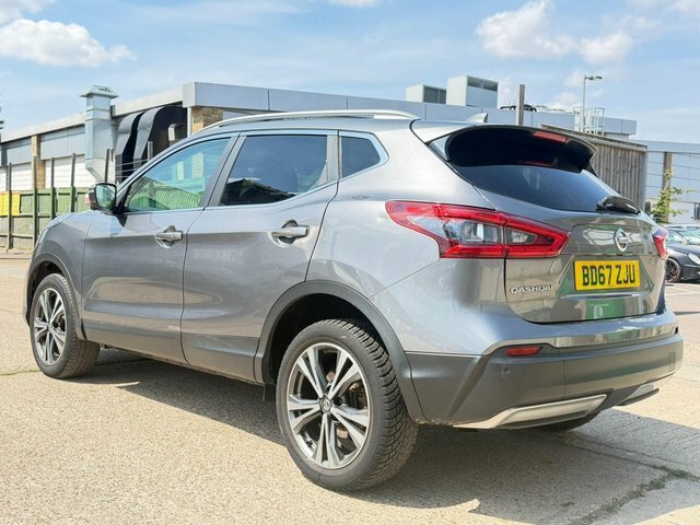Nissan Qashqai 1.2 Dig-t N-connecta Euro 6 S S Grey #5
