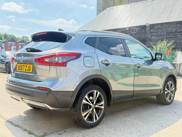 Nissan Qashqai 1.2 Dig-t N-connecta Euro 6 S S Grey #3