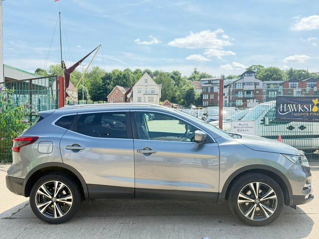Nissan Qashqai 1.2 Dig-t N-connecta Euro 6 S S Grey #2