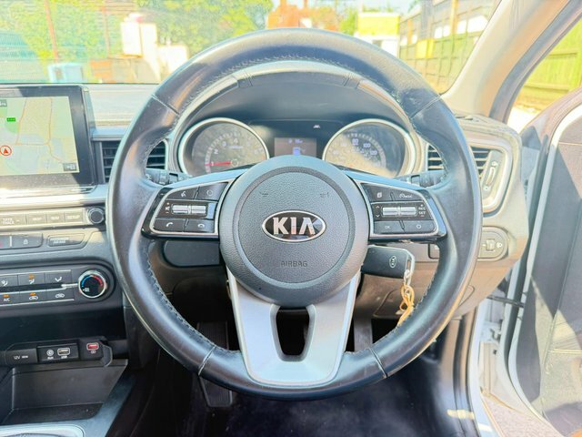 Kia Ceed 1.4 T-gdi 3 Sportswagon Dct Euro 6 Ss Red #29