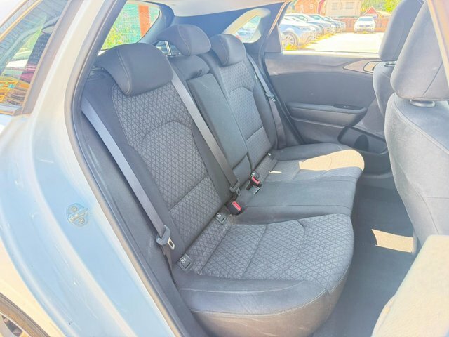 Kia Ceed 1.4 T-gdi 3 Sportswagon Dct Euro 6 Ss Red #18