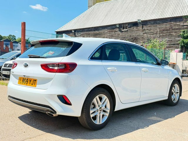 Kia Ceed 1.4 T-gdi 3 Sportswagon Dct Euro 6 Ss Red #8