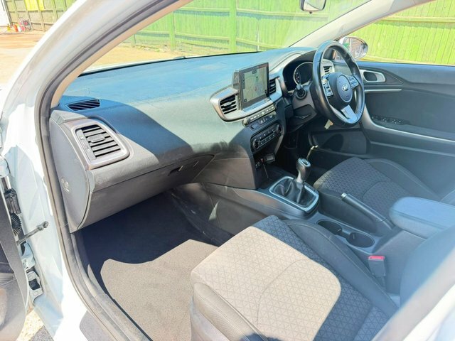 Kia Ceed 1.4 T-gdi 3 Sportswagon Dct Euro 6 Ss Red #10