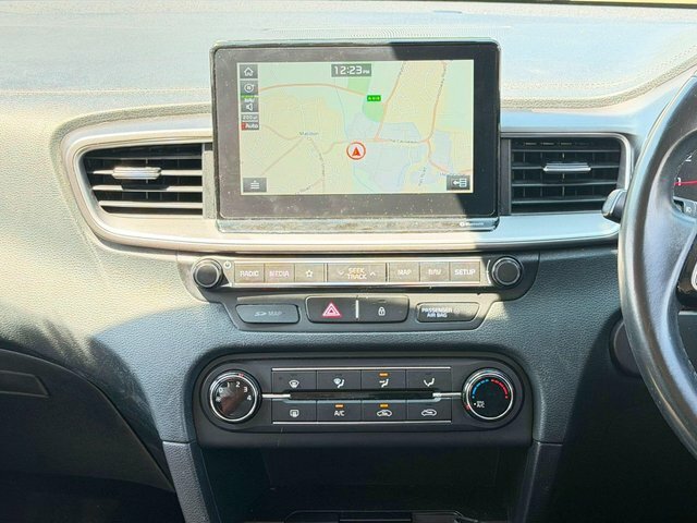 Kia Ceed 1.4 T-gdi 3 Sportswagon Dct Euro 6 Ss Red #25