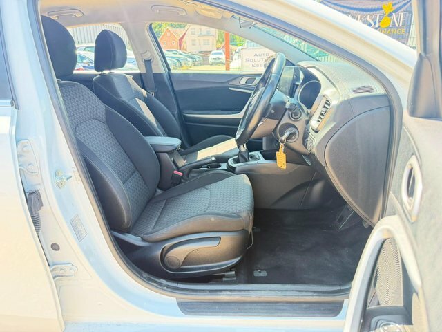 Kia Ceed 1.4 T-gdi 3 Sportswagon Dct Euro 6 Ss Red #13