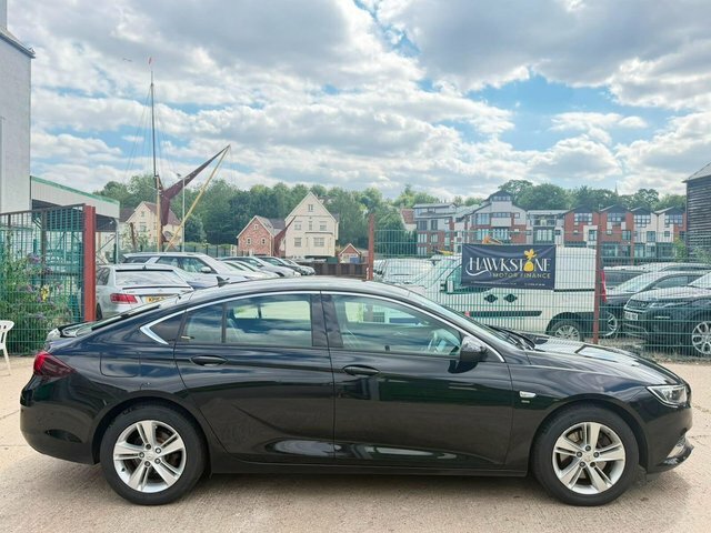 Vauxhall Insignia 2.0 Turbo D Blueinjection Sri Grand Sport Euro 6 Black #2