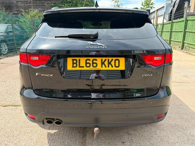 Jaguar F-Pace 2.0 D180 R-sport Euro 6 S S Black #4