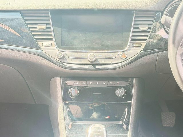 Vauxhall Astra 1.4I Turbo Sri Sports Tourer Euro 6 Ss Black #22