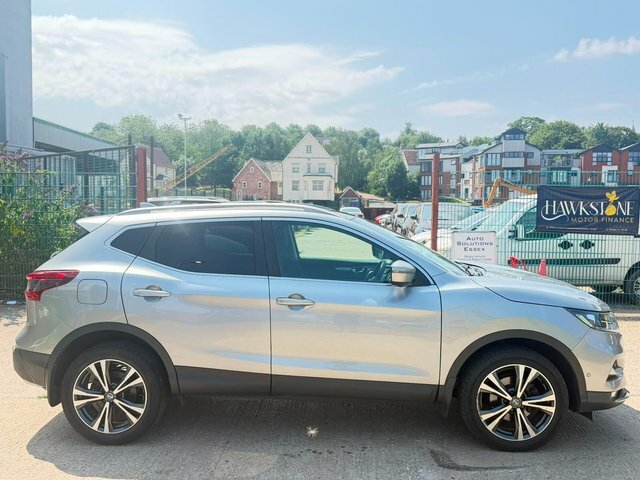 Nissan Qashqai 1.3 Dig-t N-connecta Euro 6 S S MA68UXK Silver #2