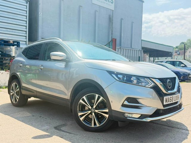 Nissan Qashqai 1.3 Dig-t N-connecta Euro 6 S S Silver