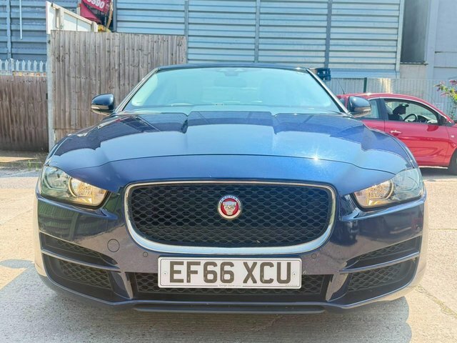 Jaguar XE 2.0D Prestige Euro 6 S S Blue #2