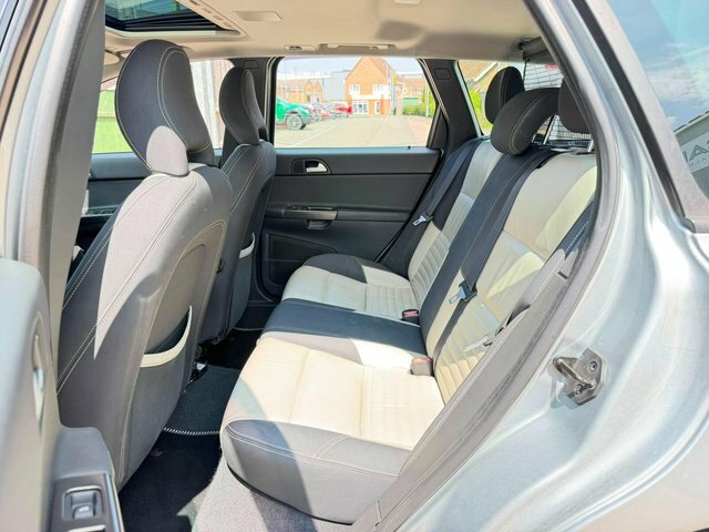 Volvo V50 Se Lux Silver #15