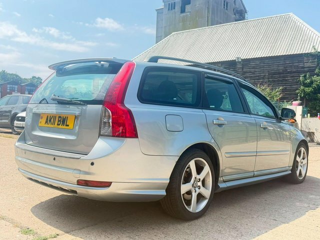 Volvo V50 1.6 D2 R-design Euro 5 Silver #3