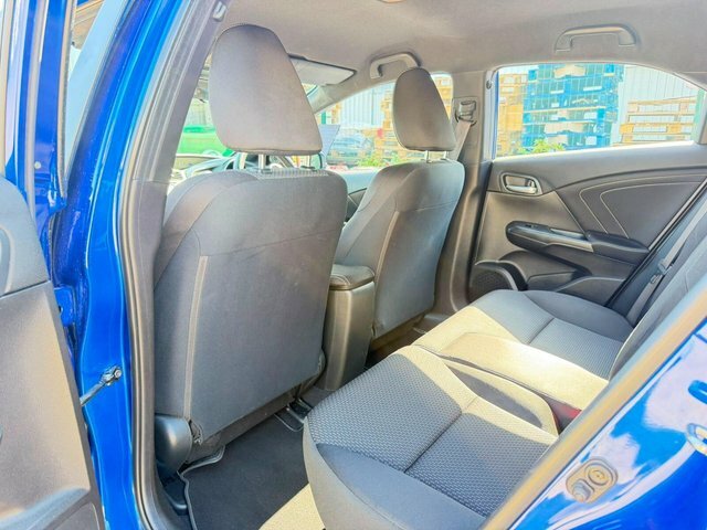 Honda Civic 1.8 I White #17