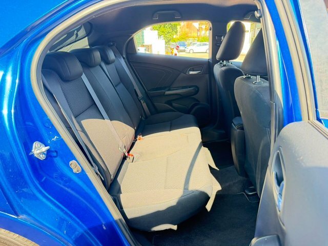 Honda Civic 1.8 I White #12