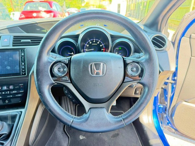 Honda Civic 1.8 I White #22
